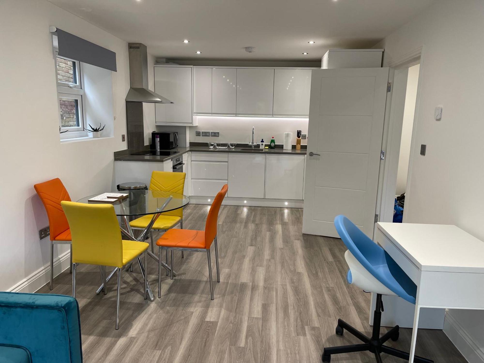 The 'Pinky' - Beautiful 1 Bed Apartment In Hatfield - Free Parking - Near Uni & Business Park - Big Savings On Long Stays Zewnętrze zdjęcie